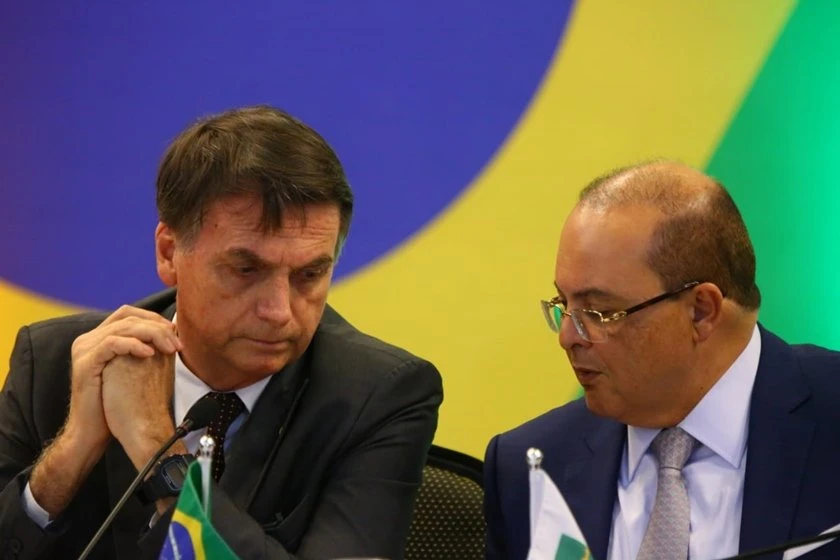 Ibaneis vai esperar Bolsonaro antes de definir sobre vacinas de Covid-19