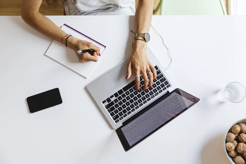 Sexo também é estudo: 7 plataformas de cursos on-line sobre sexualidade