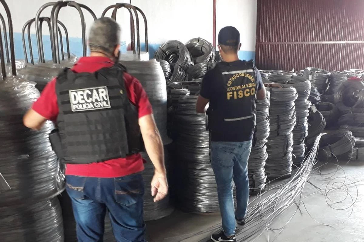 Polícia recupera R$ 20 mi em cargas roubadas de ferro e aço em Goiás