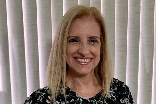 Professora da UnB é eleita presidente de conselho para superdotados
