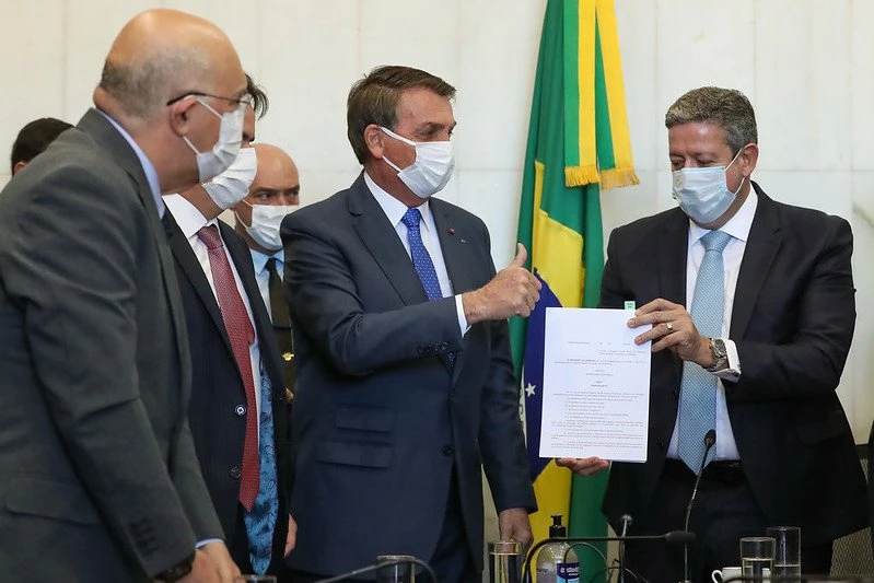 Bolsonaro já chamou Bolsa Família de “voto de cabresto”