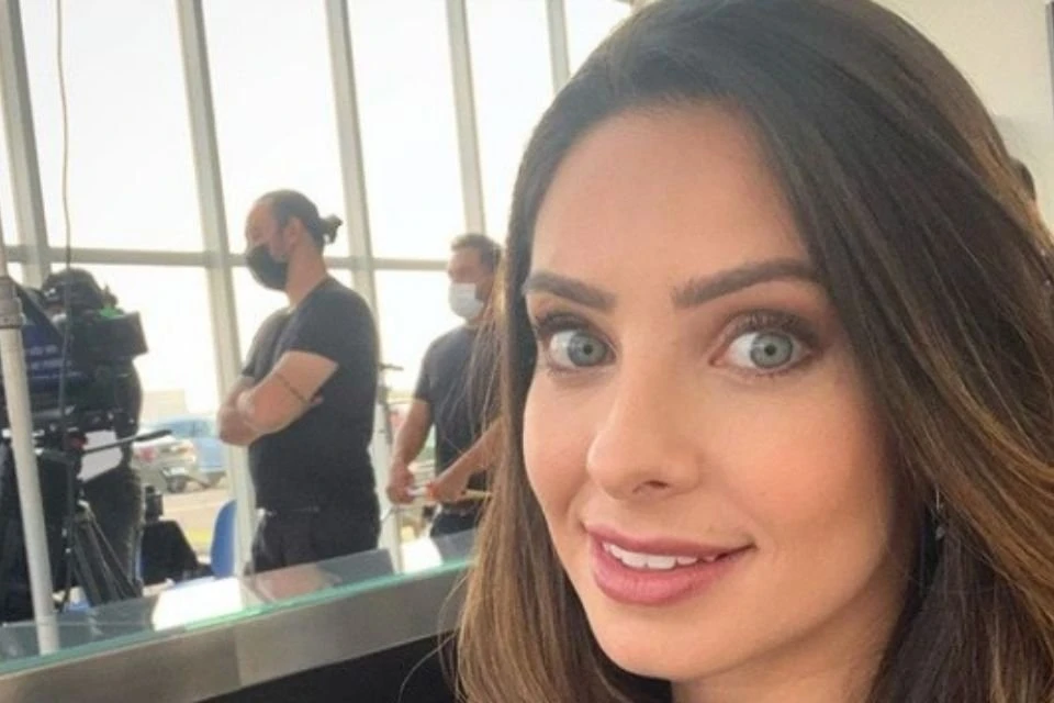 Apresentadora da Globo desabafa após receber mensagens de cunho sexual