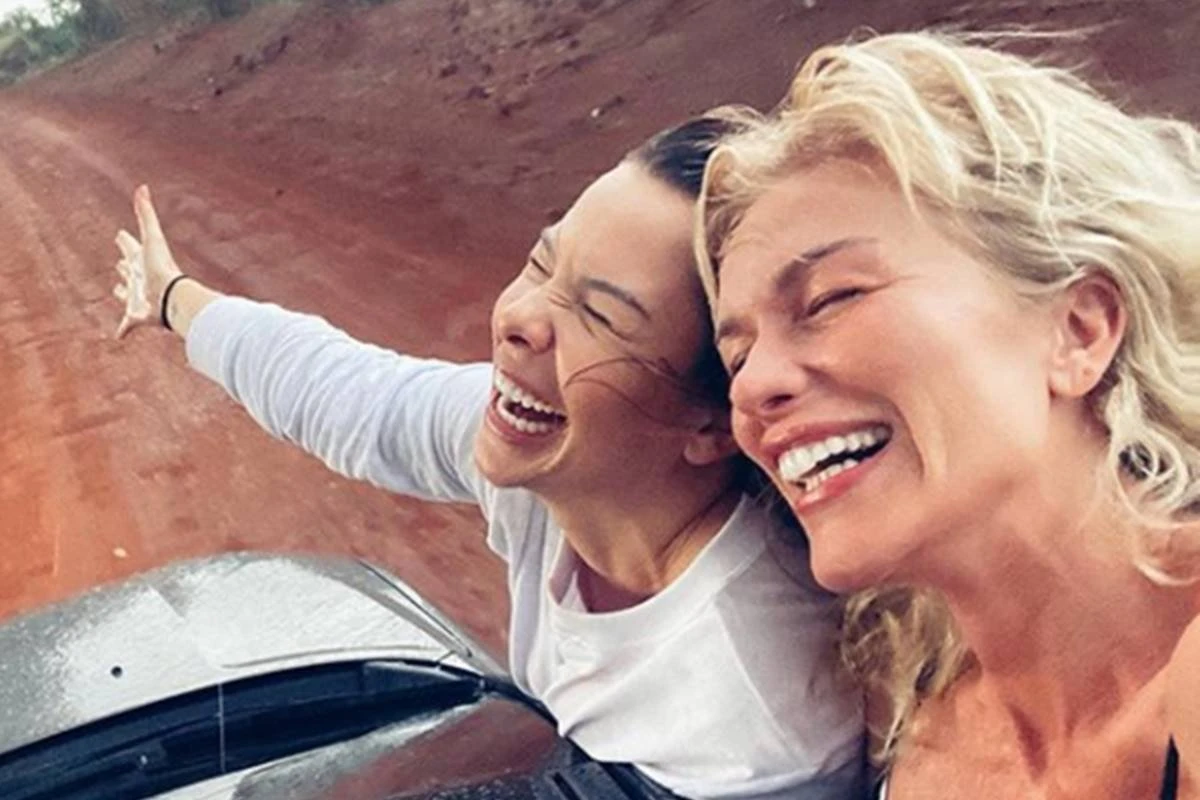 Fernanda Souza e Ludmila Dayer curtem viagem juntas: “Dose de amor”
