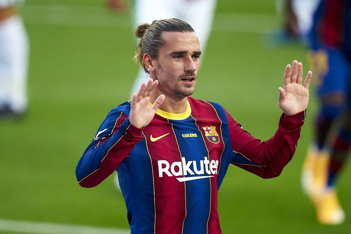 Técnico do Barcelona dá recado para Griezmann: “Quem manda é o treinador”