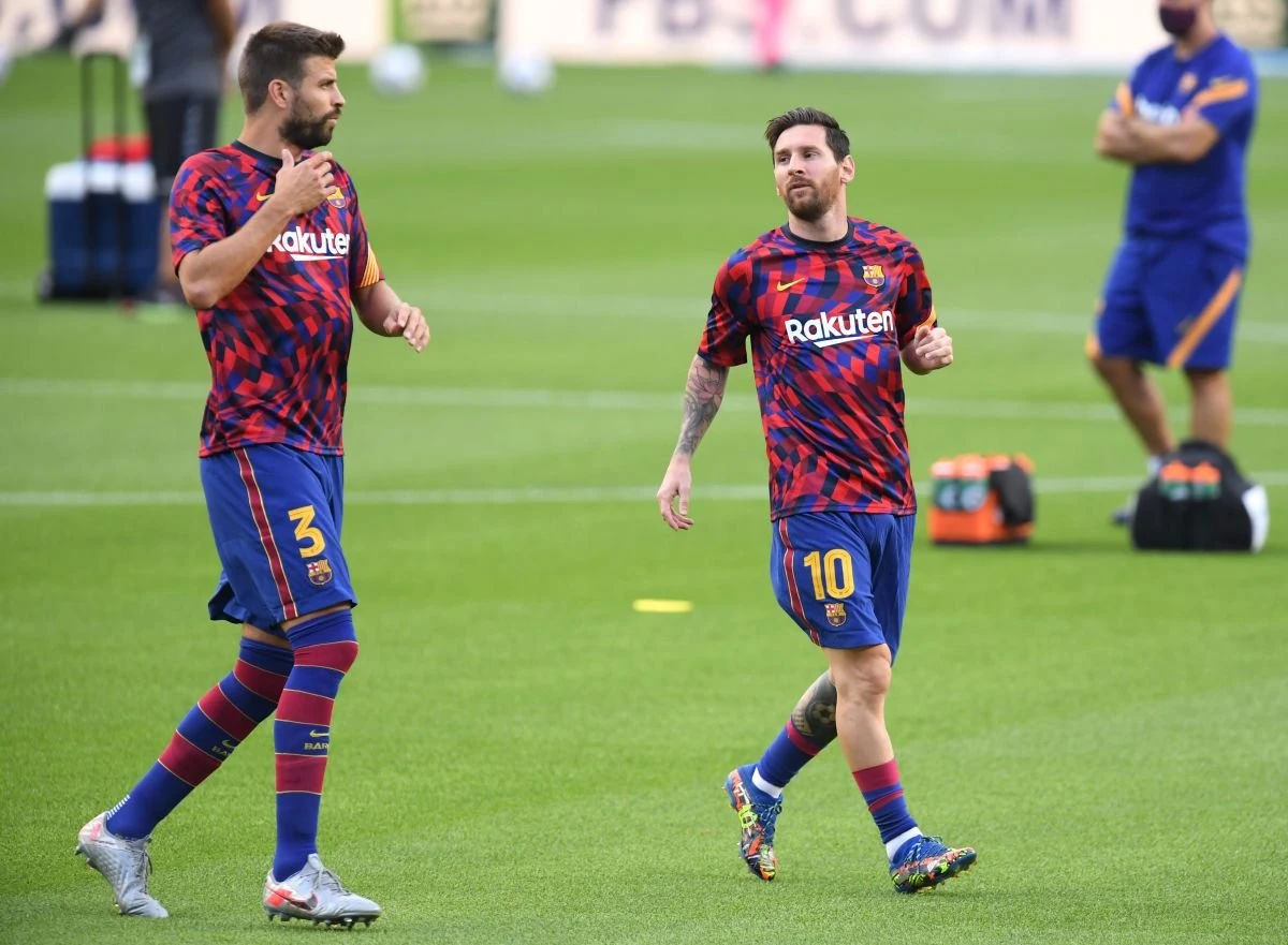 Messi x Piqué e elenco x diretoria: as tretas continuam no Barcelona