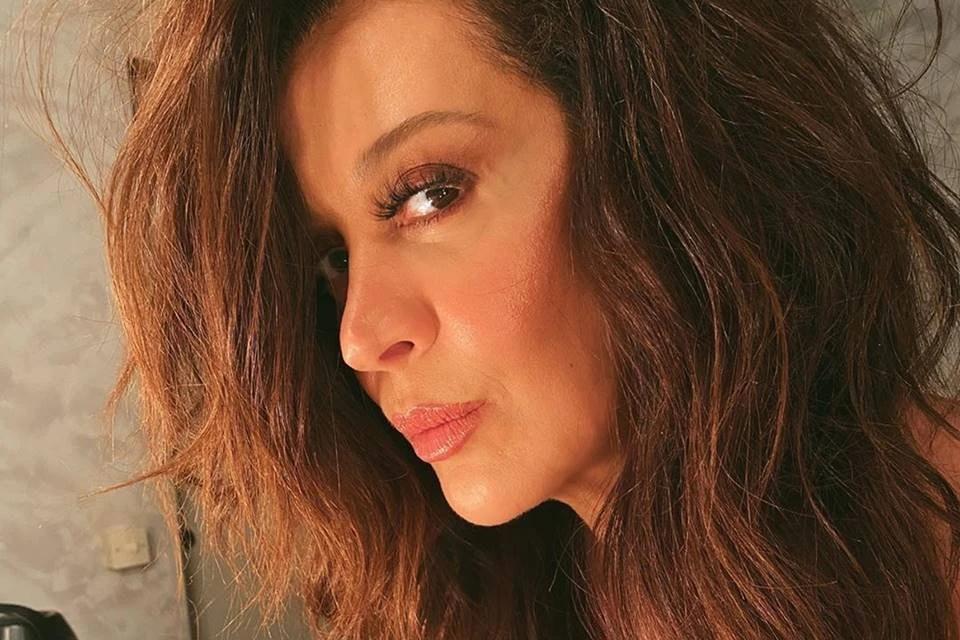 Polícia investiga Claudia Raia por suposto exercício ilegal da profissão