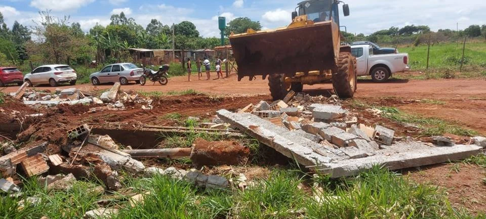 Operação contra grilagem derruba 25 lotes demarcados em zona rural do Gama