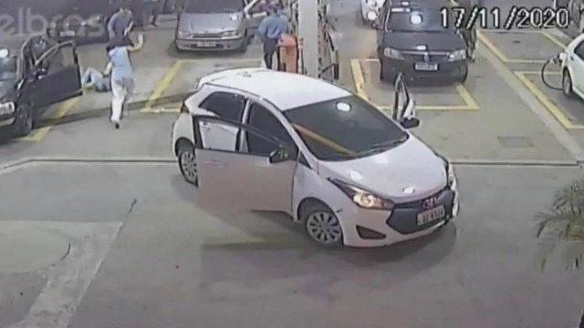 Vídeo: PM do Rio mata motorista de aplicativo após briga em posto de gasolina