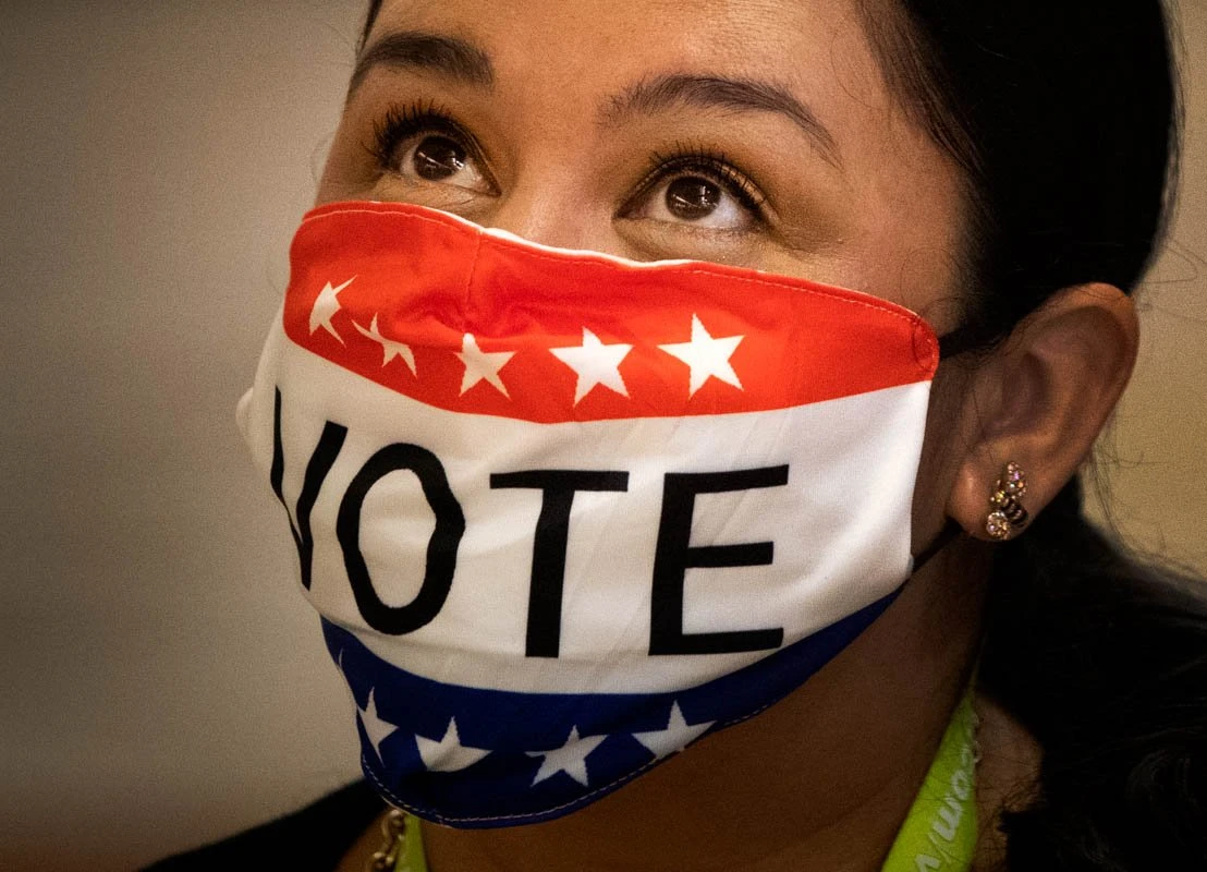 Eleições nos Estados Unidos têm quase 100 milhões de votos antecipados