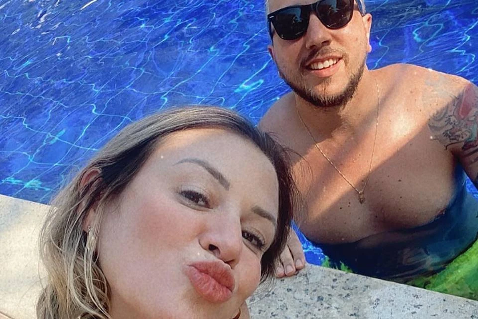 Viúva de Tio Wilson chora ao falar sobre ser mãe após perder o marido