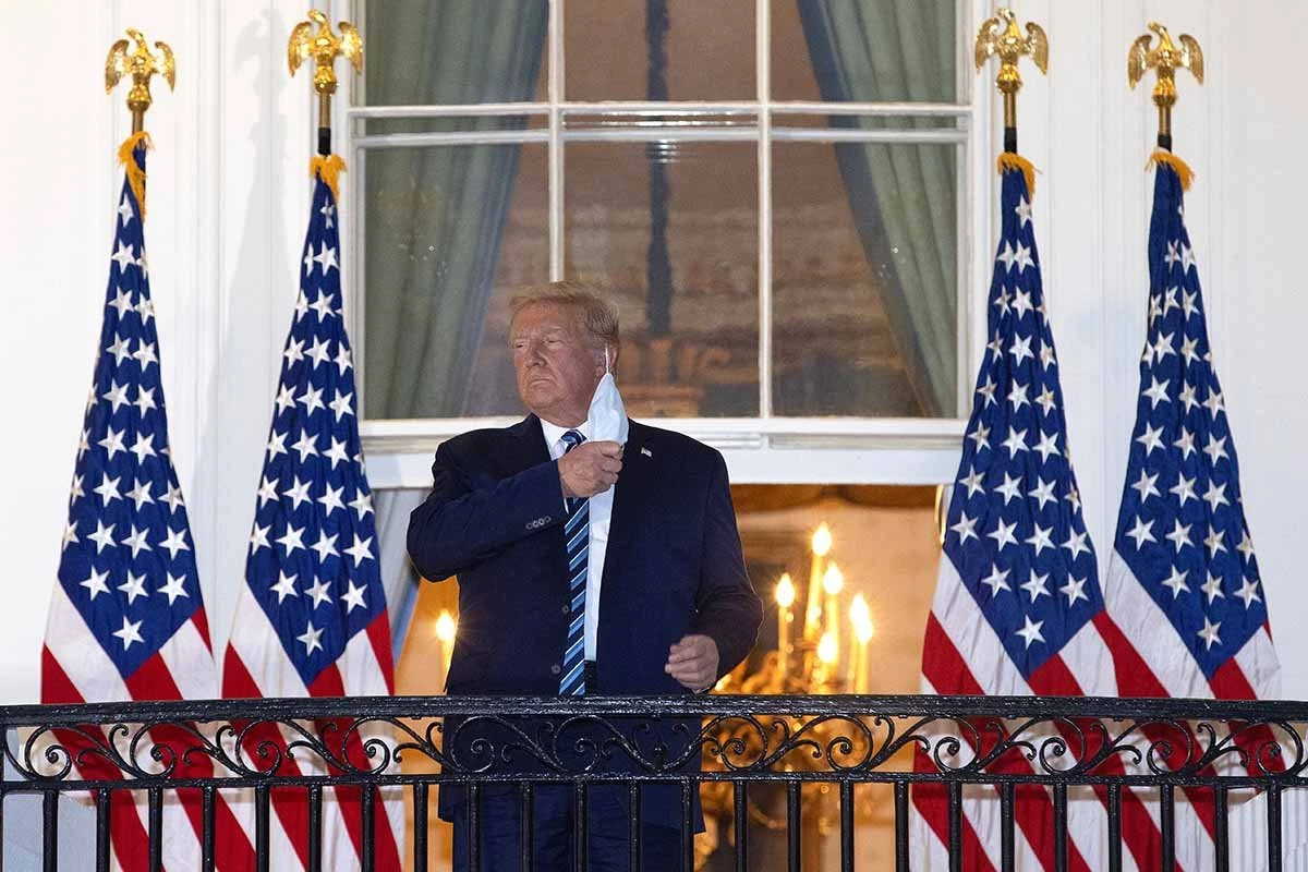Estudo indica que comícios de Trump infectaram 30 mil pessoas com Covid-19