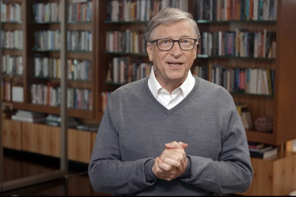 Bill Gates lança livro com soluções para o aquecimento global