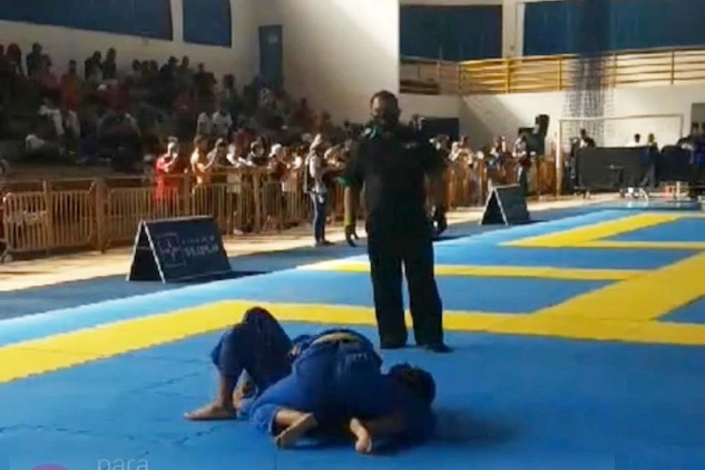 Campeonato Brasiliense de Jiu-Jítsu tem aglomeração e pessoas sem máscaras