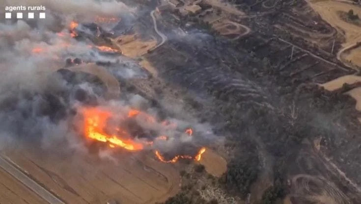 Spagna: devastanti incendi in Catalogna, in fiamme 6.500 ettari di terreno