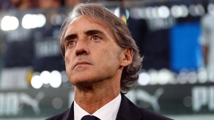 Mancini, Italia-Golfo sola andata. Dopo la nazionale saudita non è più riuscito a tornare a casa