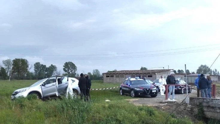 Il commercialista 75enne Antonio Novati trovato morto nella sua auto nelle campagne del Lodigiano: è stato accoltellato
