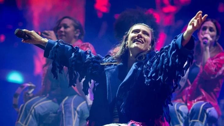 Elisa torna per una doppietta al Forum per con le canzoni b-sides e un assaggio del nuovo album