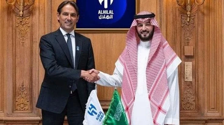 Gaffe dell’Al-Hilal: nel video con Simone Inzaghi si sente la telecronaca dei gol del fratello Pippo