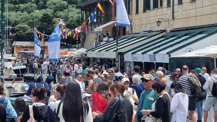 Dailymail contro Portofino: “Brutale repressione l’ordinanza con i divieti per i turisti”