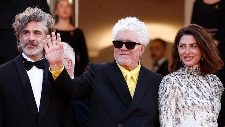 Malore durante il film di Almodóvar, proiezione interrotta a Cannes
