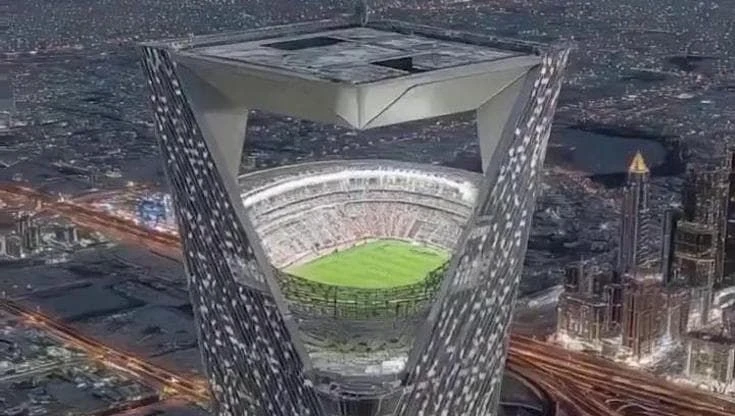 Lo stadio sospeso su un grattacielo a 350 metri: il rendering del sogno saudita che sfida la gravità
