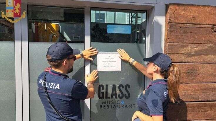 Sesto San Giovanni, risse e aggressioni con mannaie e cinture: il questore sospende per dieci giorni la licenza del Glass Music Restaurant