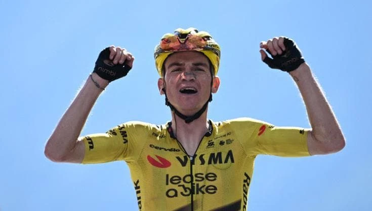 Kuss vince ai Piani di Pezzè, Ciccone 3° e nuovo leader della montagna. Vingegaard controlla