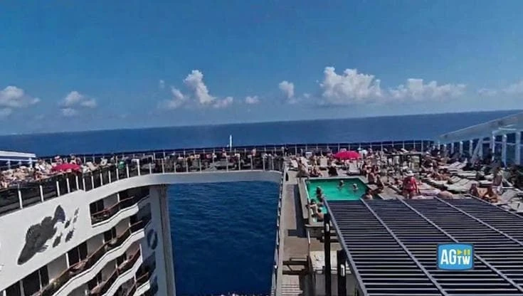Avaria nave Msc, 8500 passeggeri bloccati a bordo. Il testimone: 