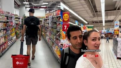 Fenomeno grocery tourism: così i supermercati sono diventati i nuovi musei