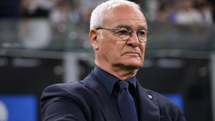 La regola che vieta a Ranieri il doppio ruolo di ct nella Nazionale e dirigente della Roma