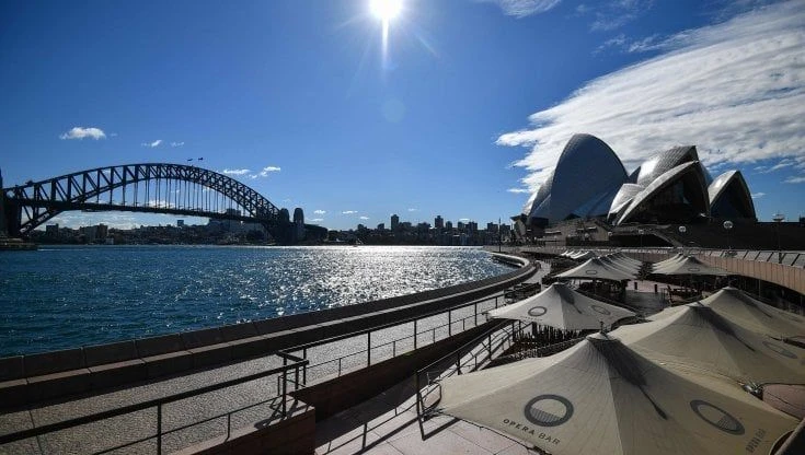 Coronavirus nel mondo: Sydney torna in lockdown a causa della variante Delta