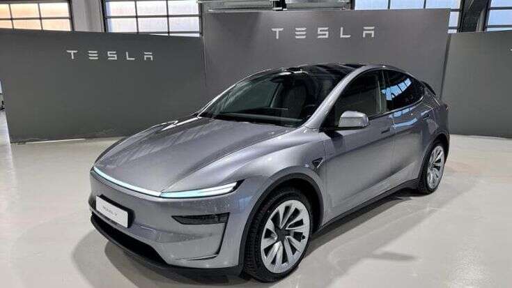 Tesla Model Y 2025, primo contatto: l'evoluzione del Suv elettrico più venduto nel mondo