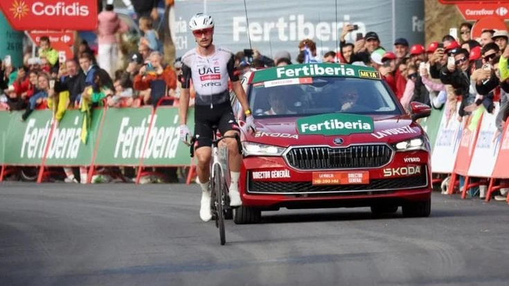 Vuelta, il norvegese Traeen è la nuova maglia rossa. Ad Andorra vince Vine