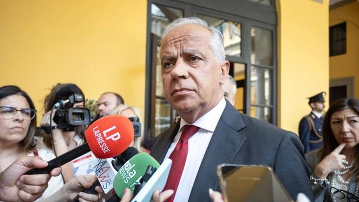 Il bilancio di Piantedosi sulla sicurezza a Milano: “Calano i reati grazie a atrtività di Polizia”
