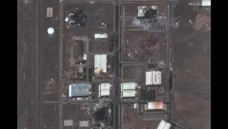 Iran, l'impianto nucleare di Natanz prima e dopo i bombardamenti: le immagini dal satellite
