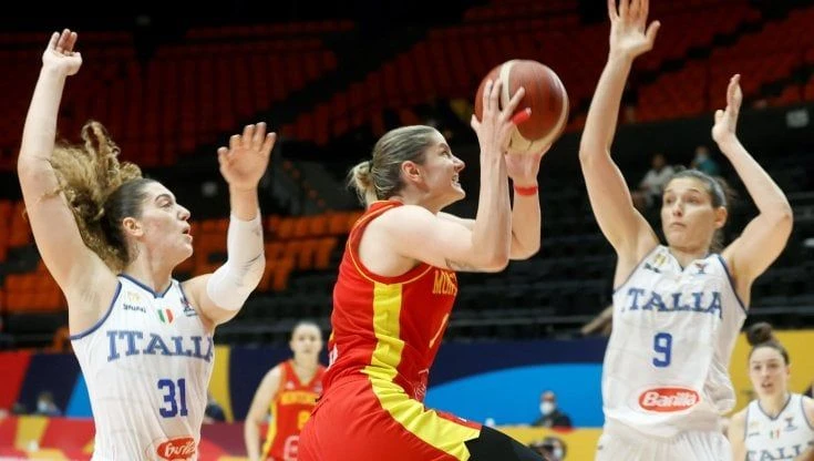 EuroBasket Women: prima vittoria per l'Italia, battuto il Montenegro