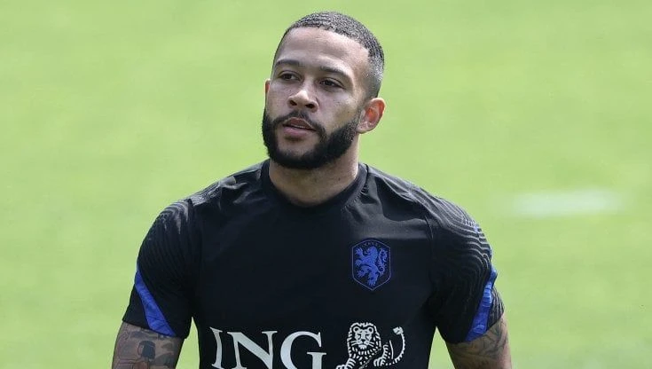 Depay si allontana dal Barcellona. Dalla Spagna: 