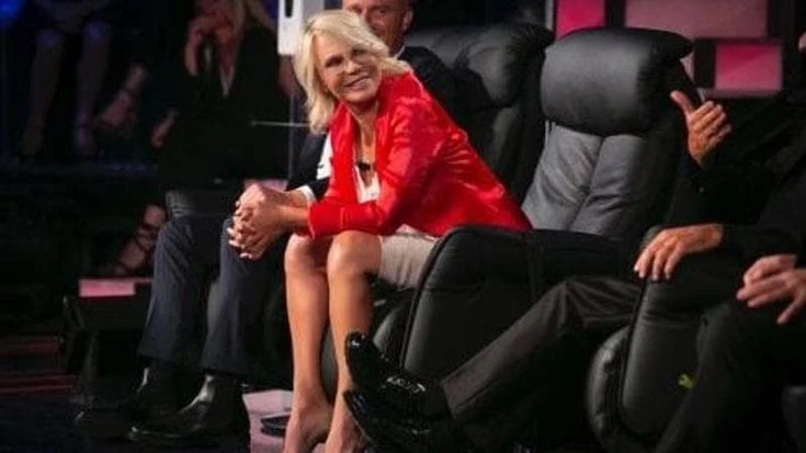 Maria De Filippi ospite di “Belve”, l’indiscrezione che accende il toto ospiti di Francesca Fagnani