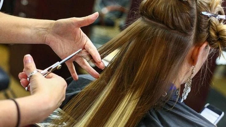 Riforma per estetisti e parrucchieri, dall’esame di abilitazione a multe più salate: ecco le novità