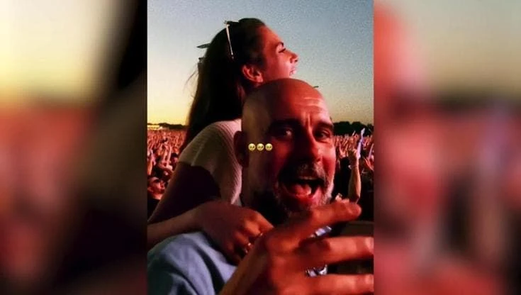 Manchester. Al concerto degli Oasis spunta un Pep Guardiola scatenato: sentite come canta