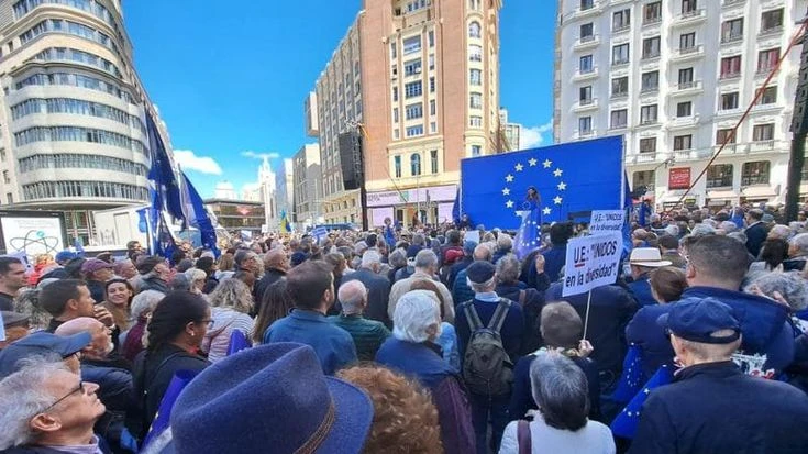 Madrid come Roma: “In piazza per difendere l’Europa e la democrazia”