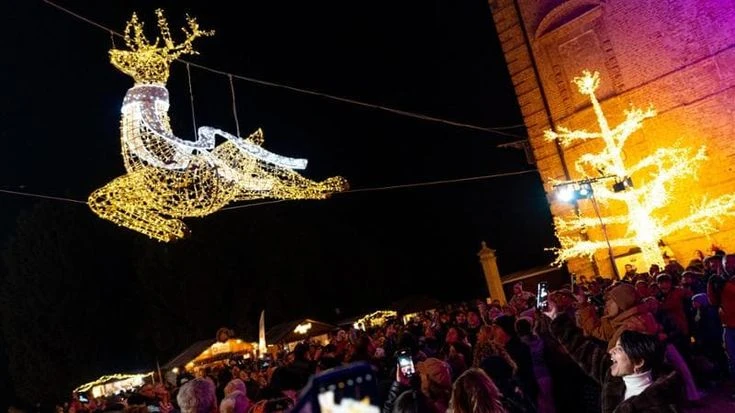 Langhe, Roero e Monferrato si accendono per il 'Magico Paese di Natale