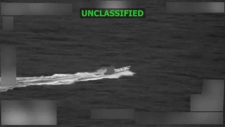 L'esrcito degli Stati Uniti distrugge nel Pacifico orientale una barca sospettata di portare droga