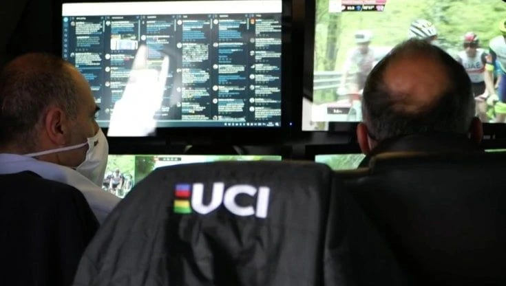 Giro d'Italia, il giudice Var 