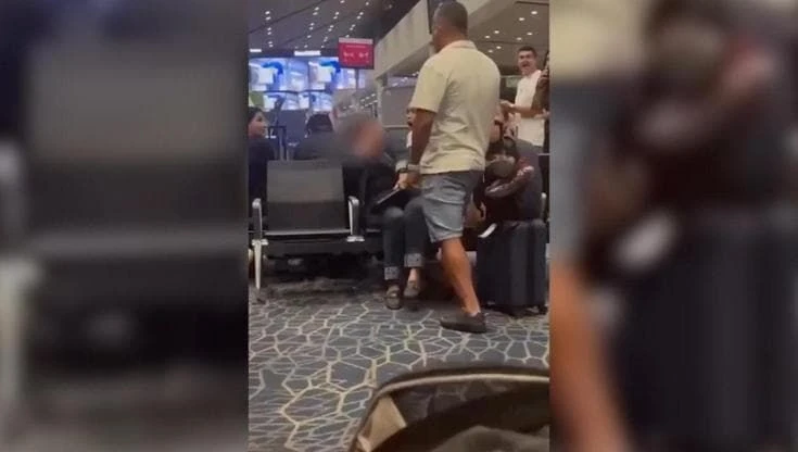 Colombia, schiaffeggia una donna perché non gli cede il posto: caos in aeroporto