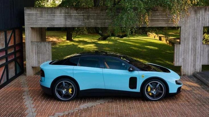 Ferrari Luce sold out in Cina (con lo sconto)