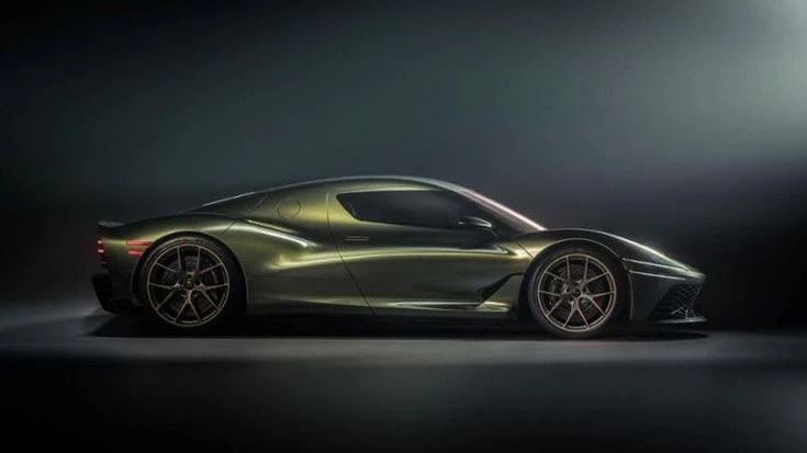 Genesis va di corsa e svela a Le Mans i concept Magma GT e Magma GT3