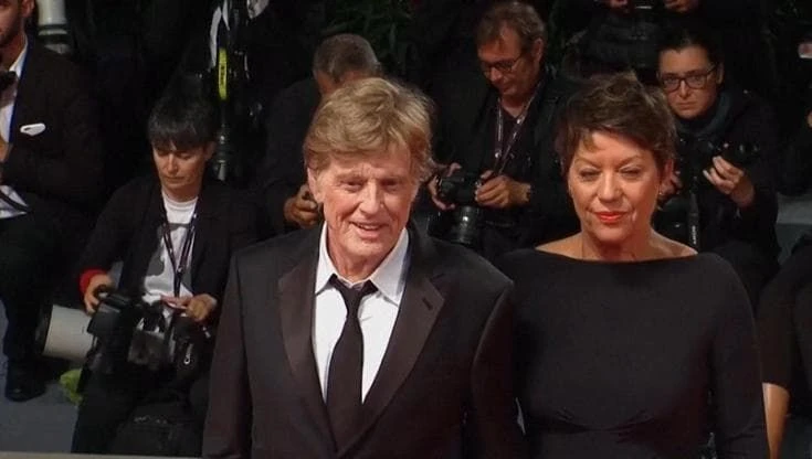 Robert Redford: sul red carpet di Venezia con la moglie Sibylle