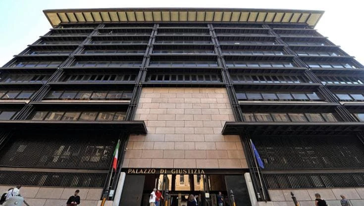 Tentò di uccidere a colpi di roncola i genitori della ex fidanzata: condannato a nove anni
