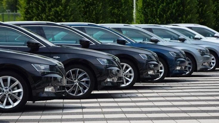 Auto aziendali salvate dalla tagliola dei fringe benefit: ok all’emendamento
